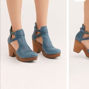 Free people cedar clogs